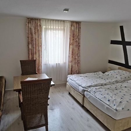 Zum Schwarzen Adler Hotel Mainberg Luaran gambar